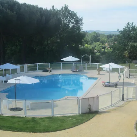 Domaine Des Cantiques Frühstückspension